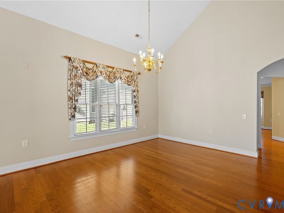 4th image of 11501 Belmont Park Ln