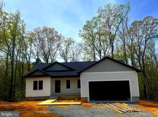 205 Federalist Way, Montross, VA