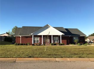 100 Sagebrush Dr, Enterprise, AL 36330