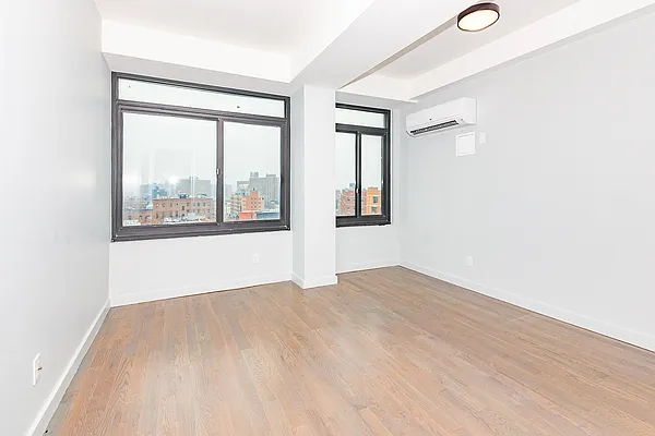 Rented by MySpaceNYC | media 35