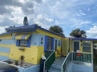 1949 Holiday Dr, Holiday, FL 34691