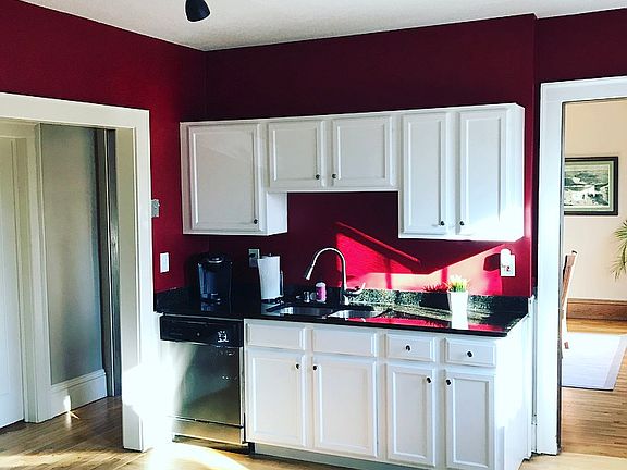2nd image of 4054 Pillsbury Ave