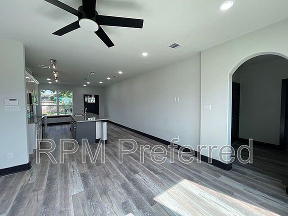 5th image of 7903 Rock Rose St #B