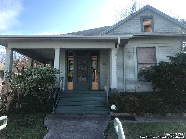 1st image of 304 E Courtland Pl