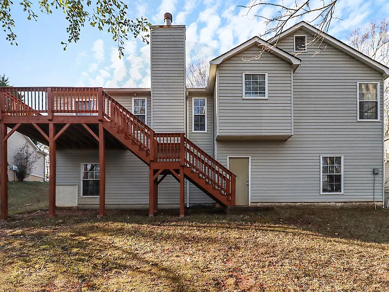 7134 Hazelwood Dr — Photo 28