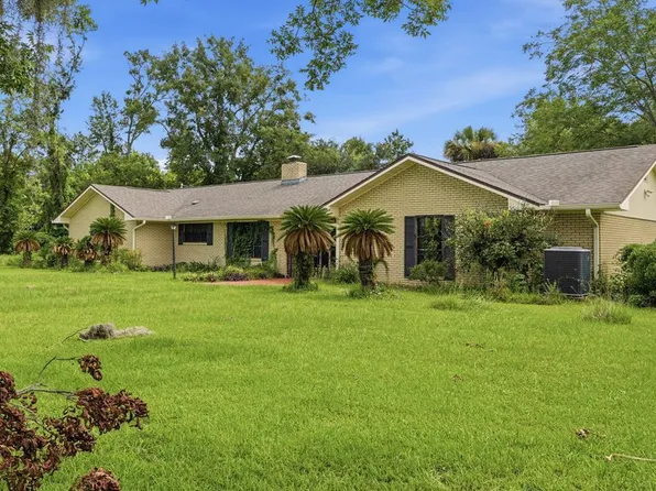 673 W River Rd, Wewahitchka, FL 32465