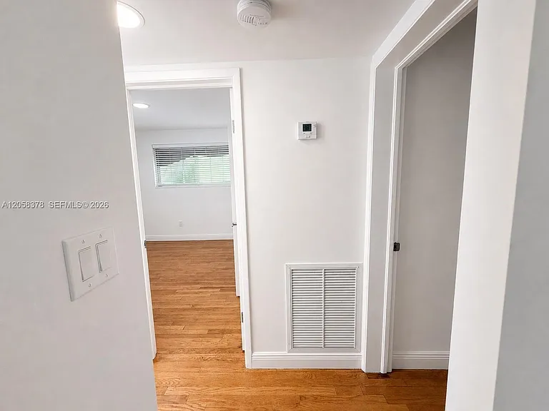 1561 West Ave #2 — Photo 16