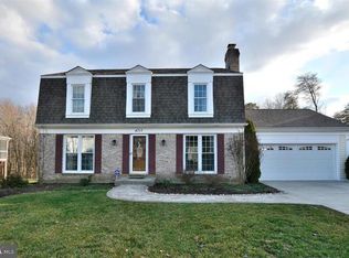 4717 Logwood Ln, Chantilly, VA 20151