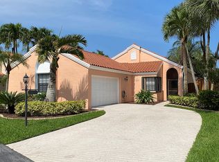 2512 La Lique Cir, Palm Beach Gardens, FL 33410