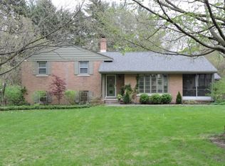 1718 S Main St, Mishawaka, IN 46544