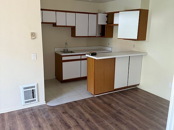 2nd image of 473 S Arcade Dr #473
