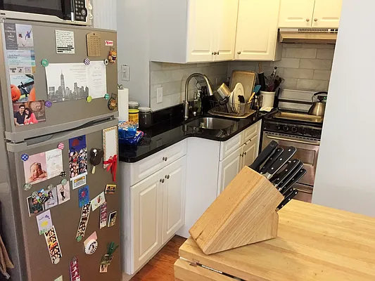 Rented by Joe Gotham LTD | media 23