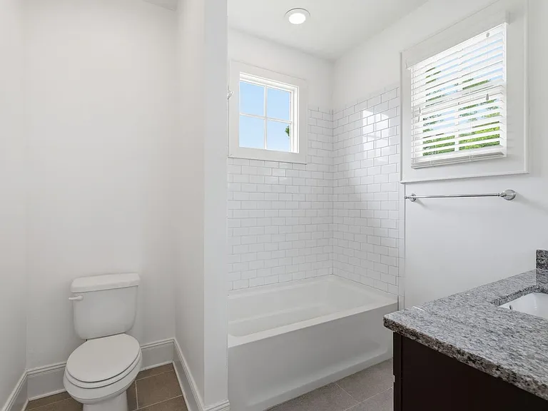 404 Woodmont Hall Pl — Photo 40