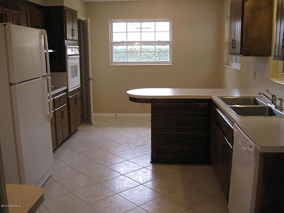 4th image of 4130 San Bernado Dr