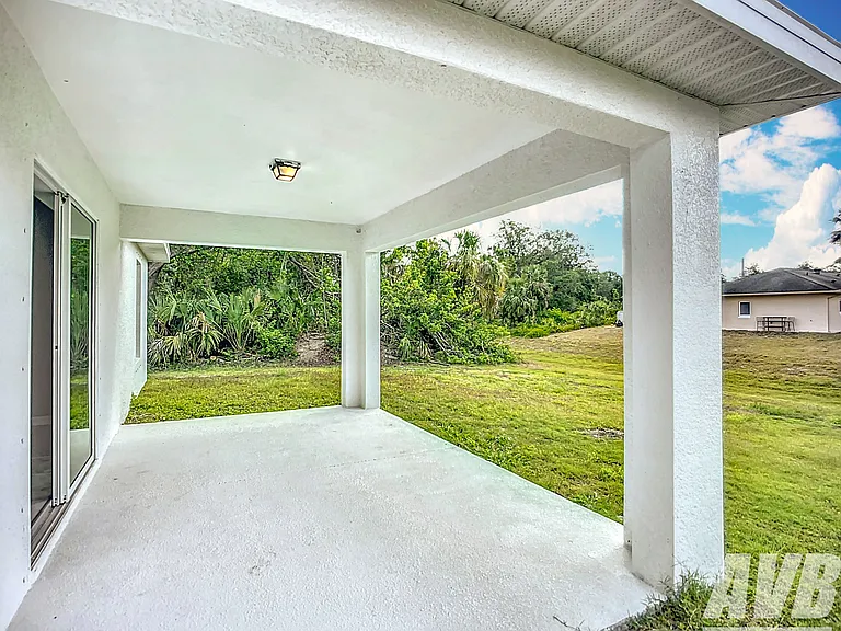 5248 Bond Rd — Photo 37
