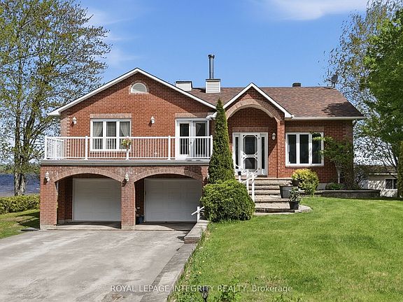 2nd image of 472 Pago Dr