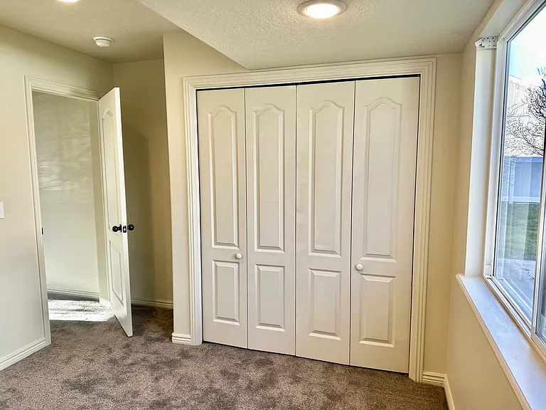 1186 N 3020 W — Photo 23