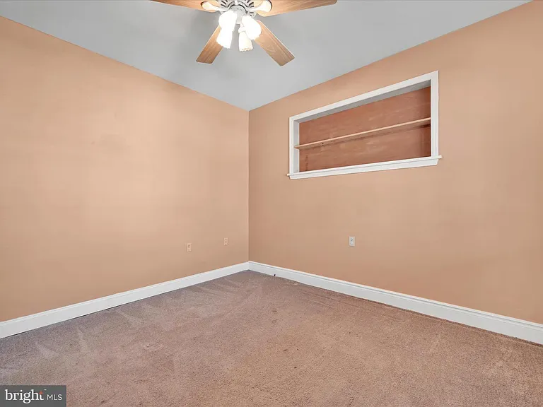 19 Beechwood Rd — Photo 9
