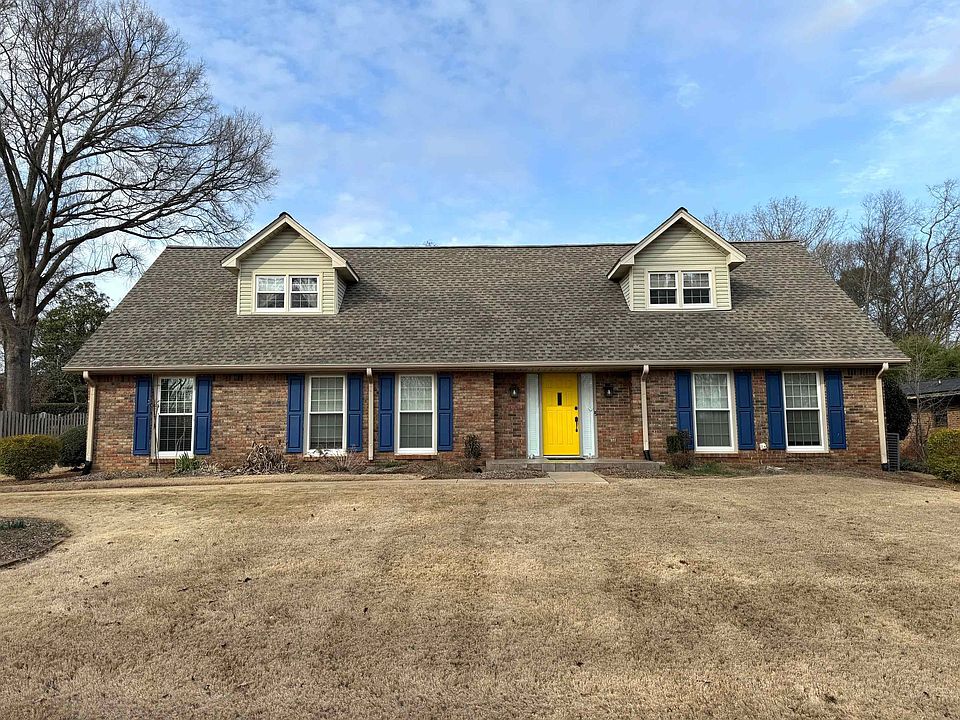 1st image of 405 Nottingham Rd