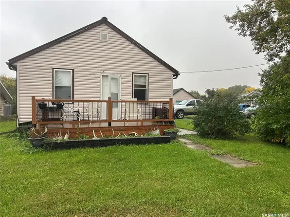 301 6th STREET, Alameda, SK S0C 0A0