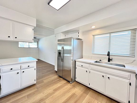 5th image of 1535 Termino Ave APT K3