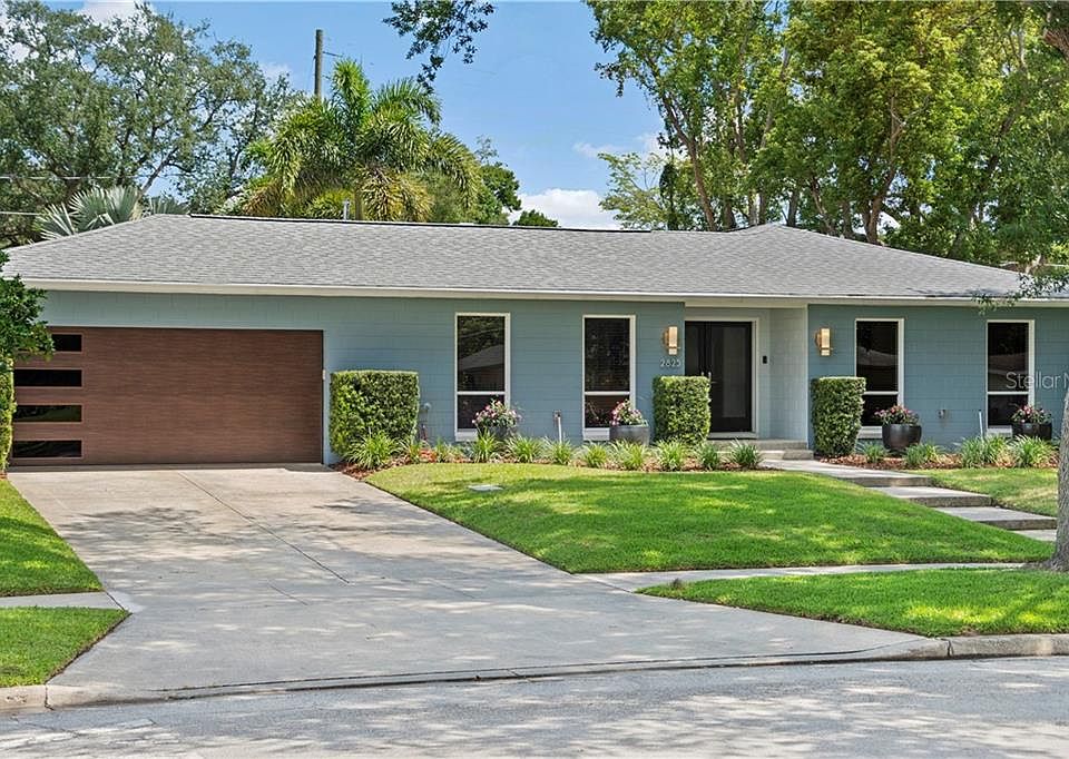 1st image of 2825 Lake Arnold Pl