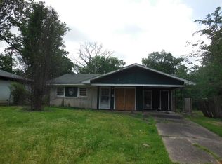 1022 Huntington Ln, Shreveport, LA 71106