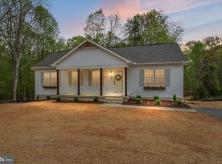 28554 Raccoon Ford Rd, Burr Hill, VA 22433