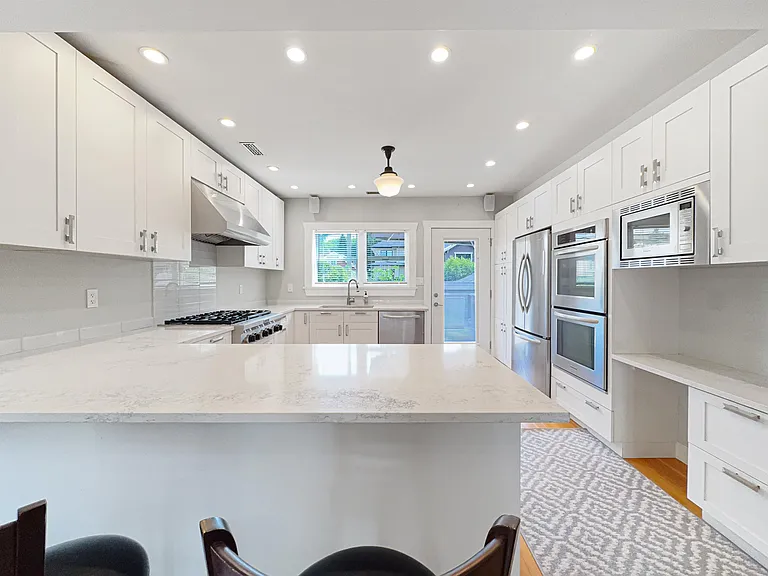 3440 W 26th Ave — Photo 4