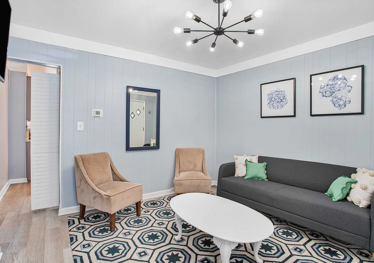 Fully Furnished 2 Bedroom Townhome in Central Lawrenceville — Photo 4