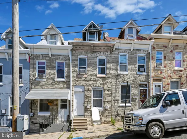 1237 Oley St, Reading, PA 19604
