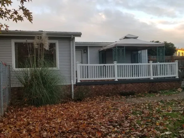 2120 Robins Ln SE Unit 101, Salem, OR 97306