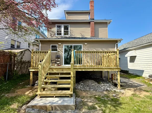 (undisclosed Address), Edwardsville, PA 18704