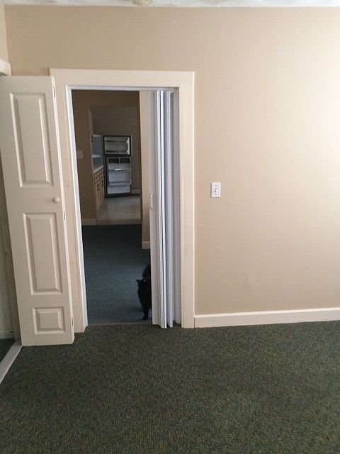 2nd image of 21 High St