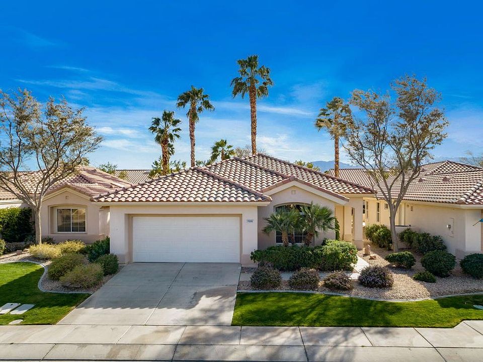 1st image of 78289 Yucca Blossom Dr