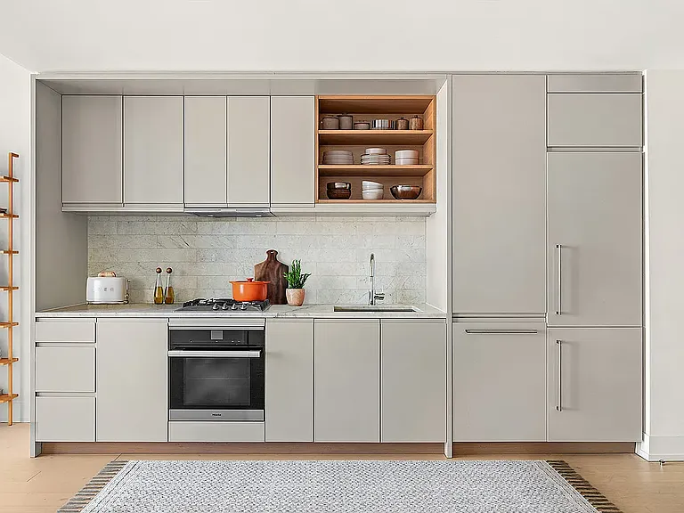 550 Vanderbilt Ave #702 — Photo 3