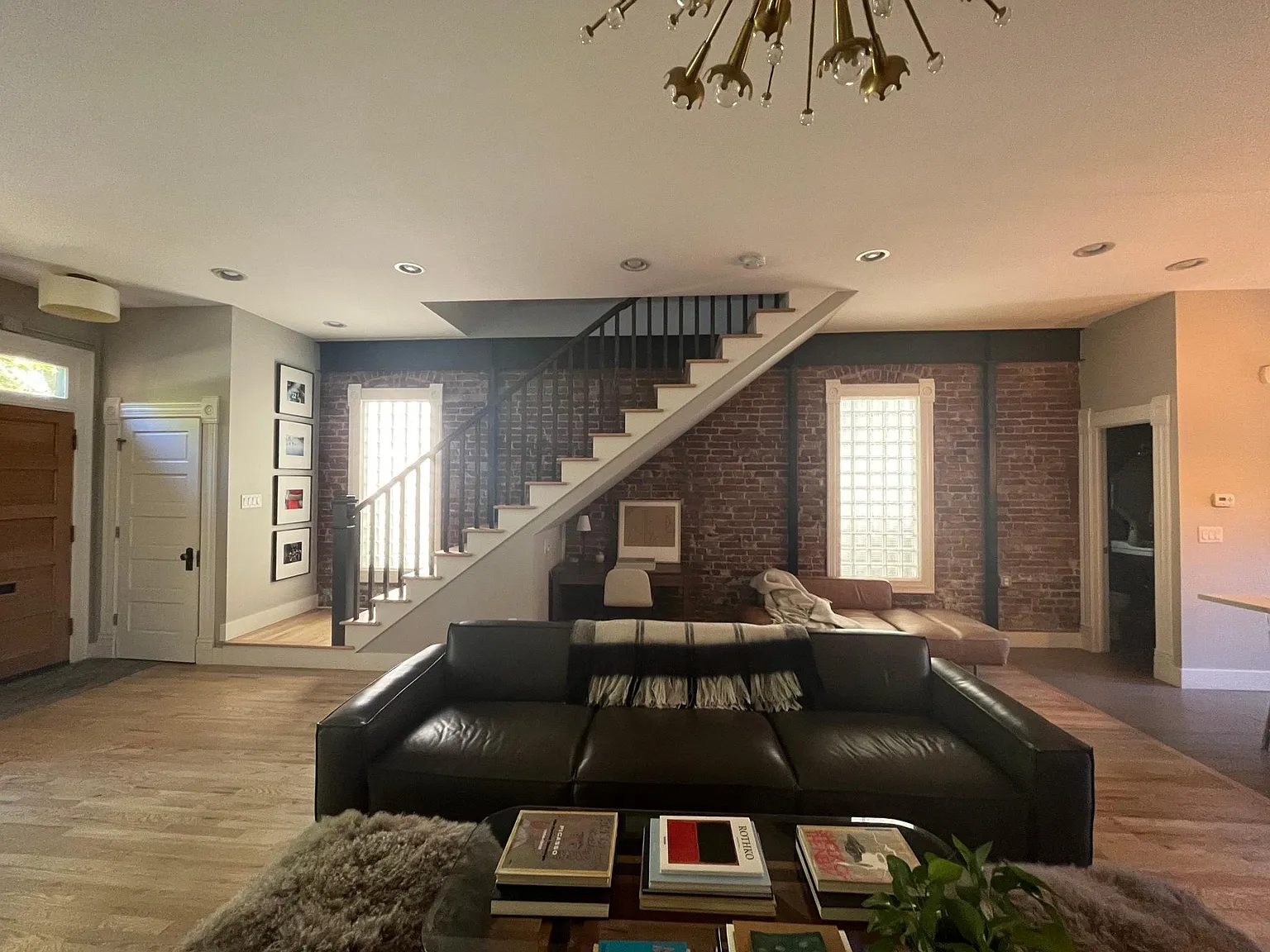 2 bed, 2.5 bath, 1781 sqft, $4,700 — Photo 4