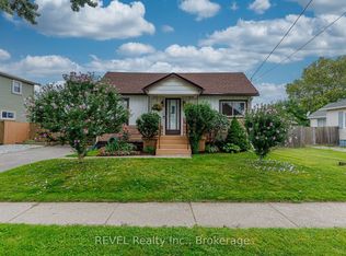 66 Semley Ave, Welland, ON L3C1X4