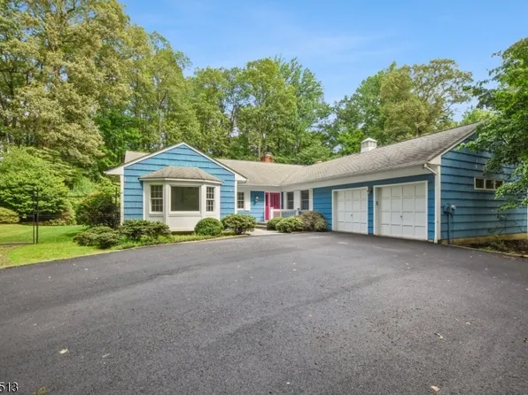 41 Twin Brooks Trl, Chester Twp., NJ 07930