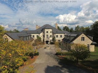 230 Quarry Rdg E, Charleston, WV 25304