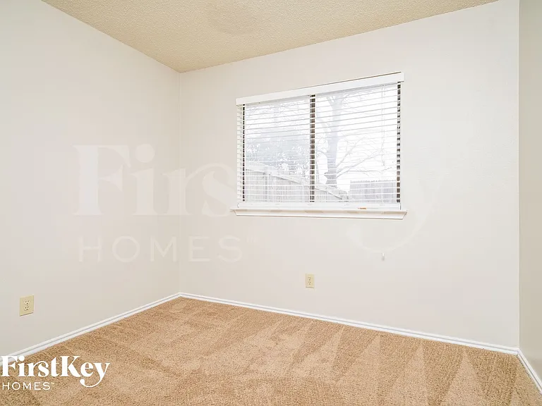 1323 Jasmine Dr — Photo 12