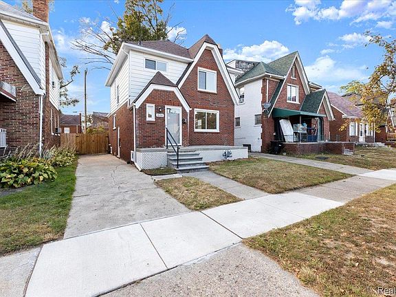 3rd image of 18287 Santa Rosa Dr