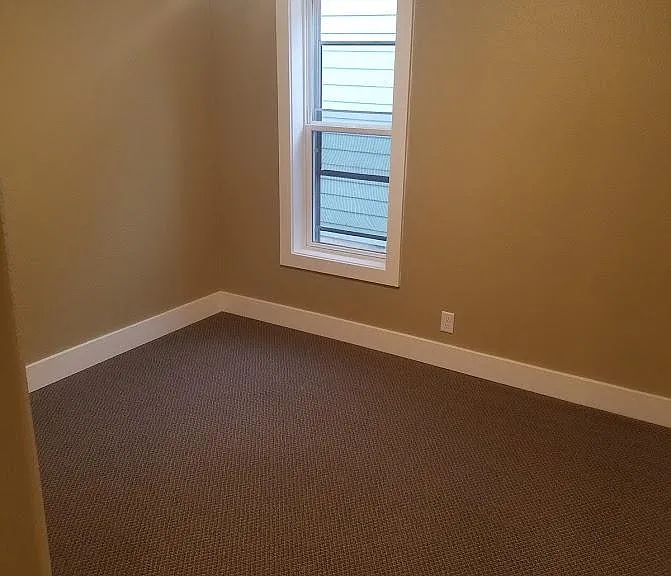 519 Humboldt Ave #LOWER — Photo 17