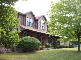 23604 Eagles Nest Rd, Antioch, IL 60002