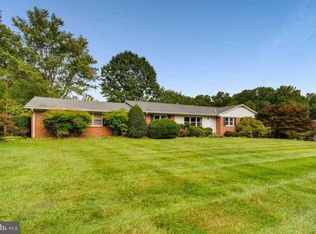 13022 Heil Manor Dr, Reisterstown, MD 21136
