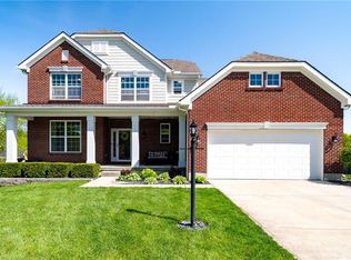 3355 Willow Creek Dr, Dayton, OH 45432