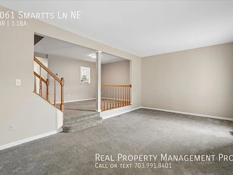 1061 Smartts Ln NE — Photo 18