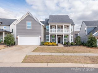 667 Crawfish Dr, Fort Mill, SC 29708