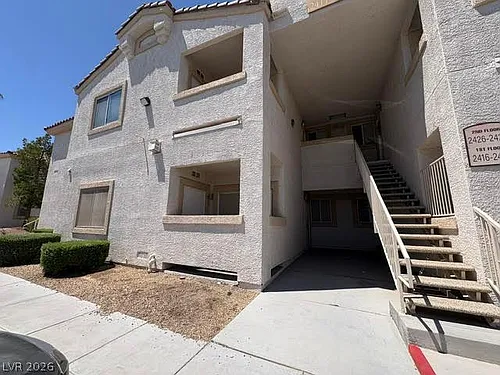 855 N Stephanie St Photo 1