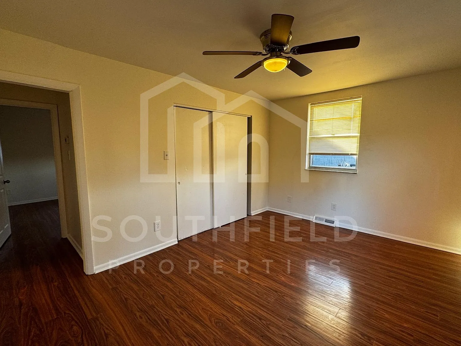 3735 Lovell Avenue - 3 — Photo 4